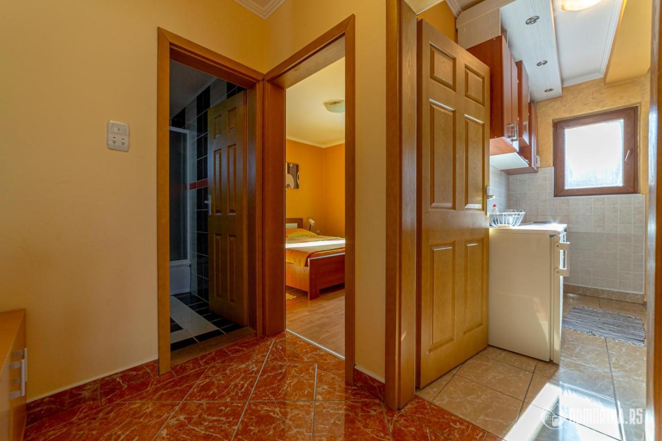 Apartments Andric Kaludjerske Bare Ngoại thất bức ảnh